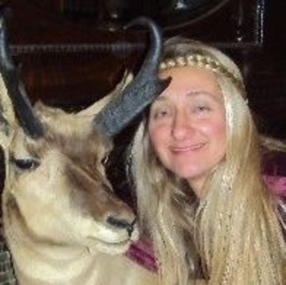 Meet your Posher, Margery - Picture 1 of 1